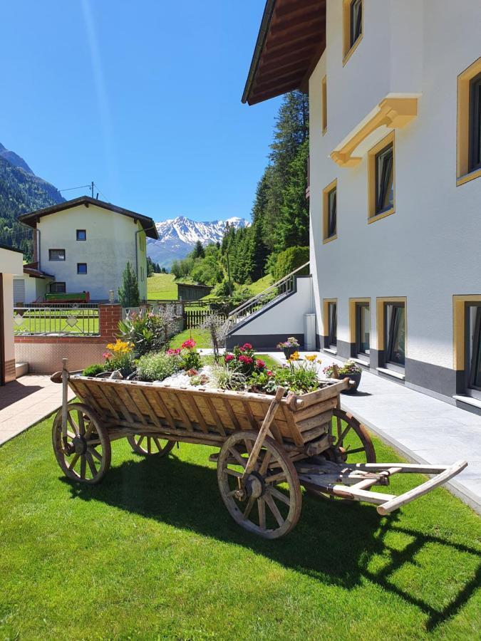 Haus Bergheimat Daire Sankt Leonhard im Pitztal Dış mekan fotoğraf